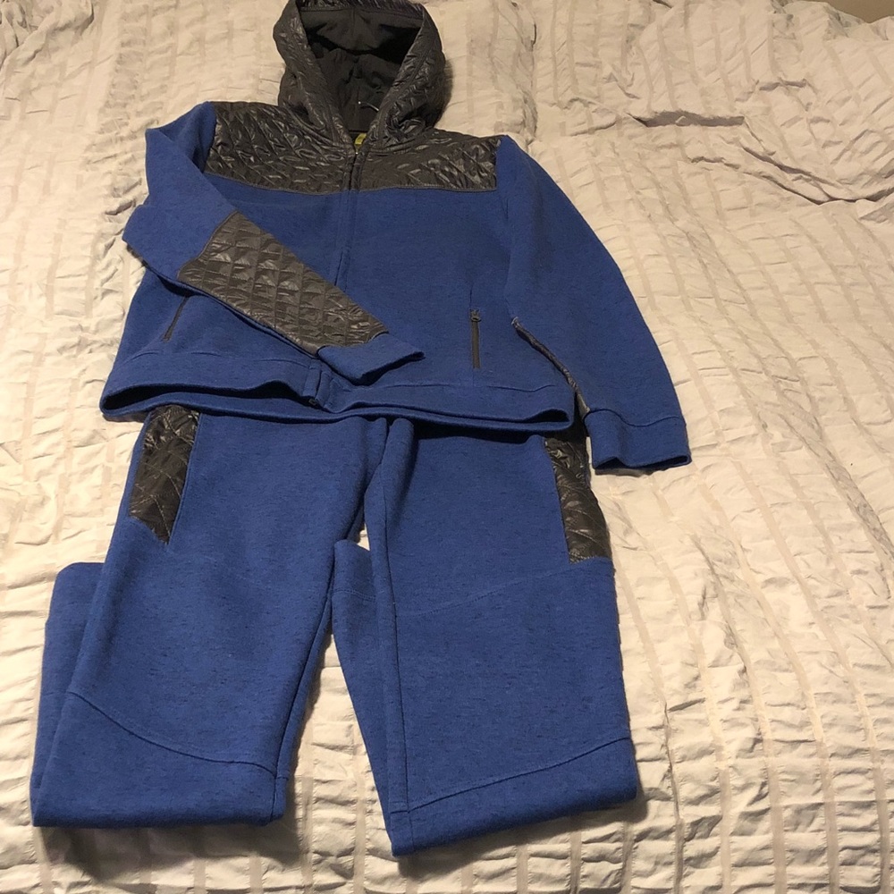 NWOT Cat &Jack set in size XL (16)